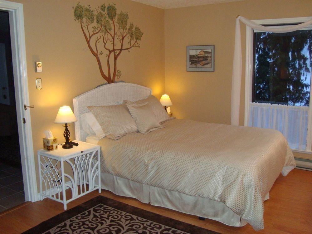 Long Lake Waterfront Bed And Breakfast Nanaïmo Extérieur photo