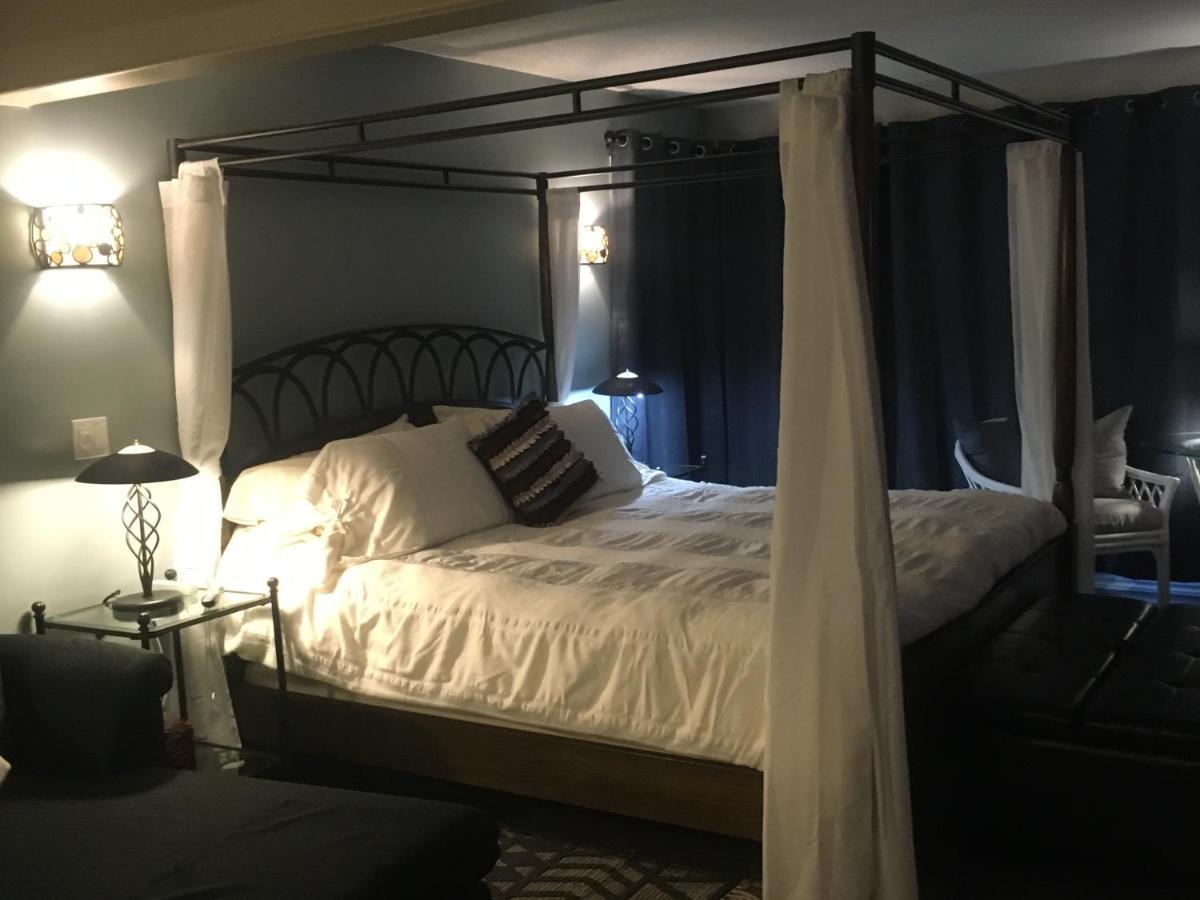 Long Lake Waterfront Bed And Breakfast Nanaïmo Extérieur photo